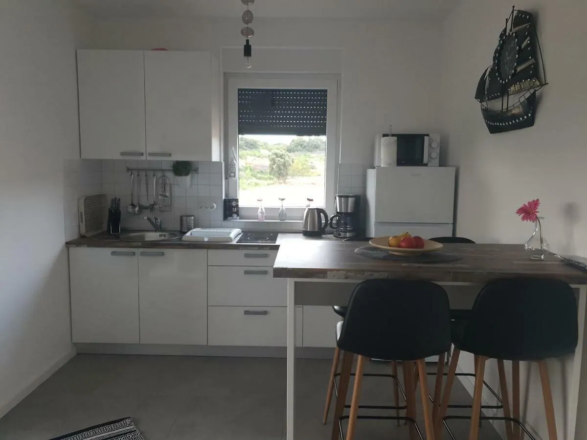 Apartament Black&White Krk Town